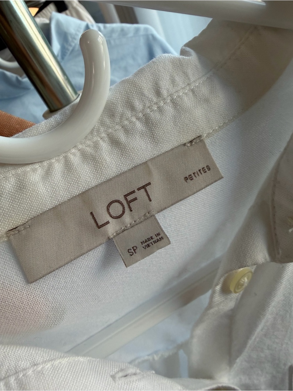 LOFT White Classic Button-Up Shirt Women’s S - Picture 3 of 3